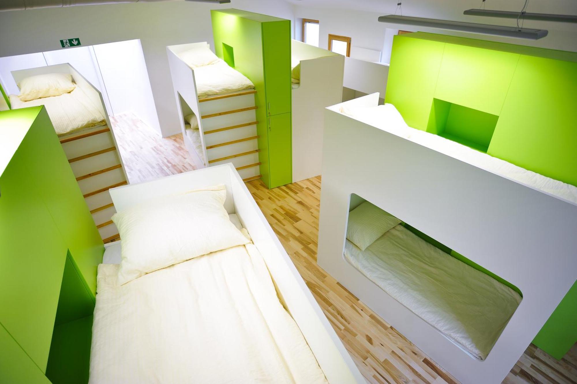 Youth Hostel Айдовшчина Экстерьер фото